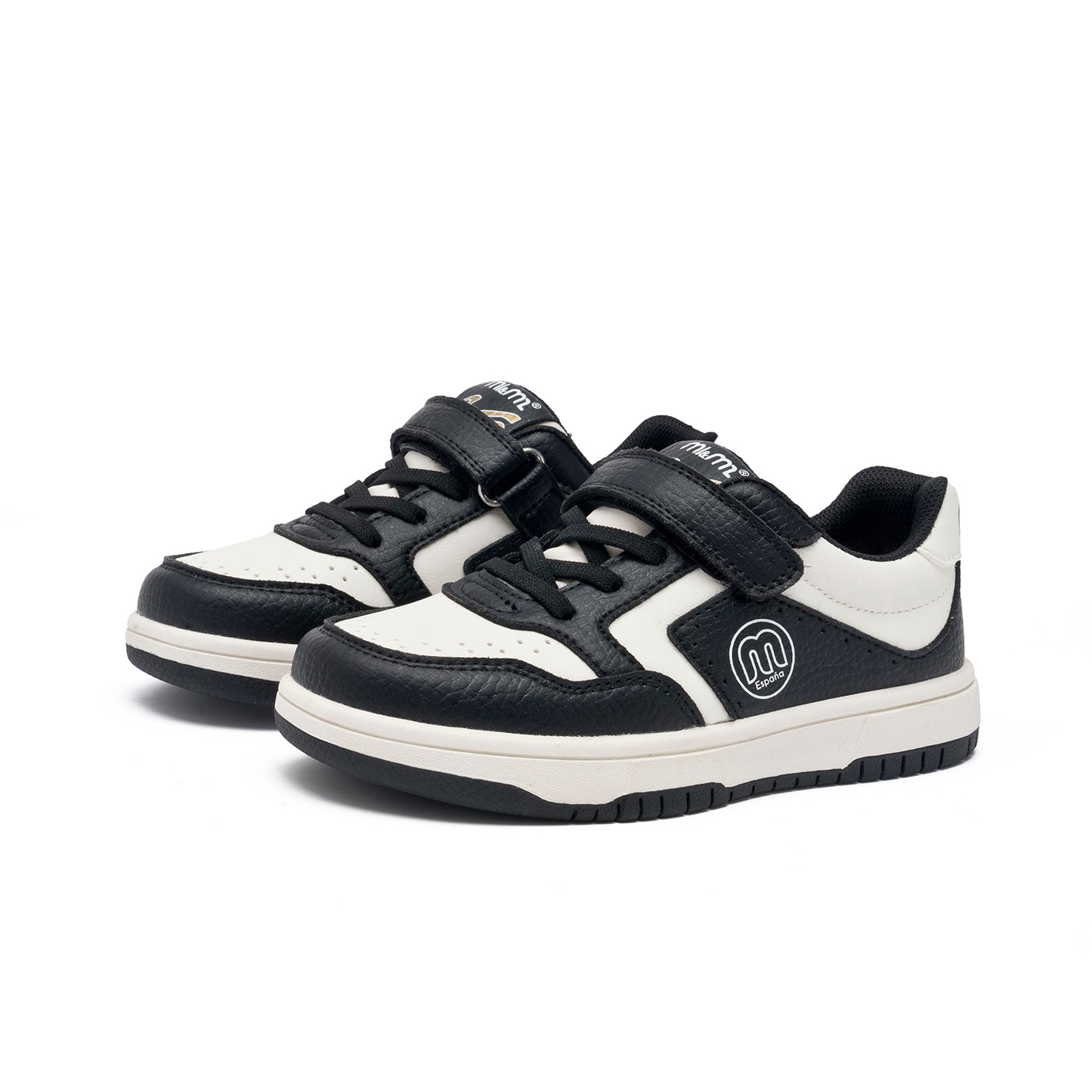 Trendy Sneaker M118403338